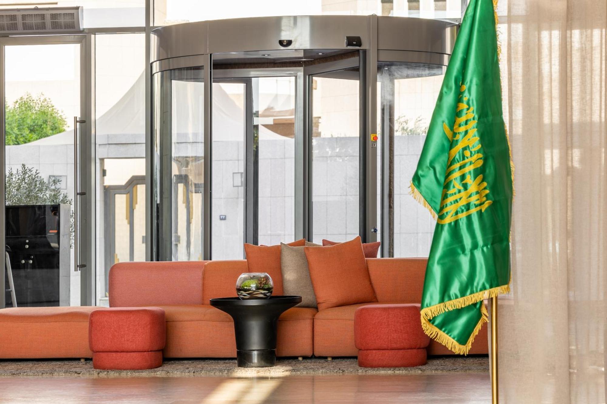 Shirvan Hotel City Yard Cidde Dış mekan fotoğraf Saudi flag